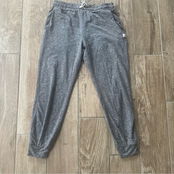 Vuori Gray Women's Joggers size XS - Picture 1 of 6